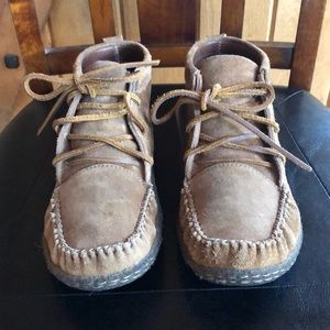 Patagonia Thatcher Moccasin Chukkas, Size 7
